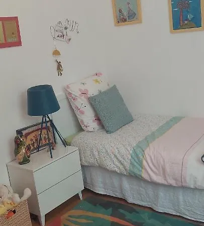 Etxe Laminak לינה וארוחת בוקר סיסטרון