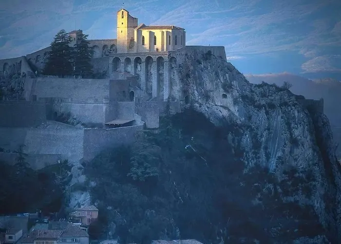 Etxe Laminak Bed & Breakfast 3*